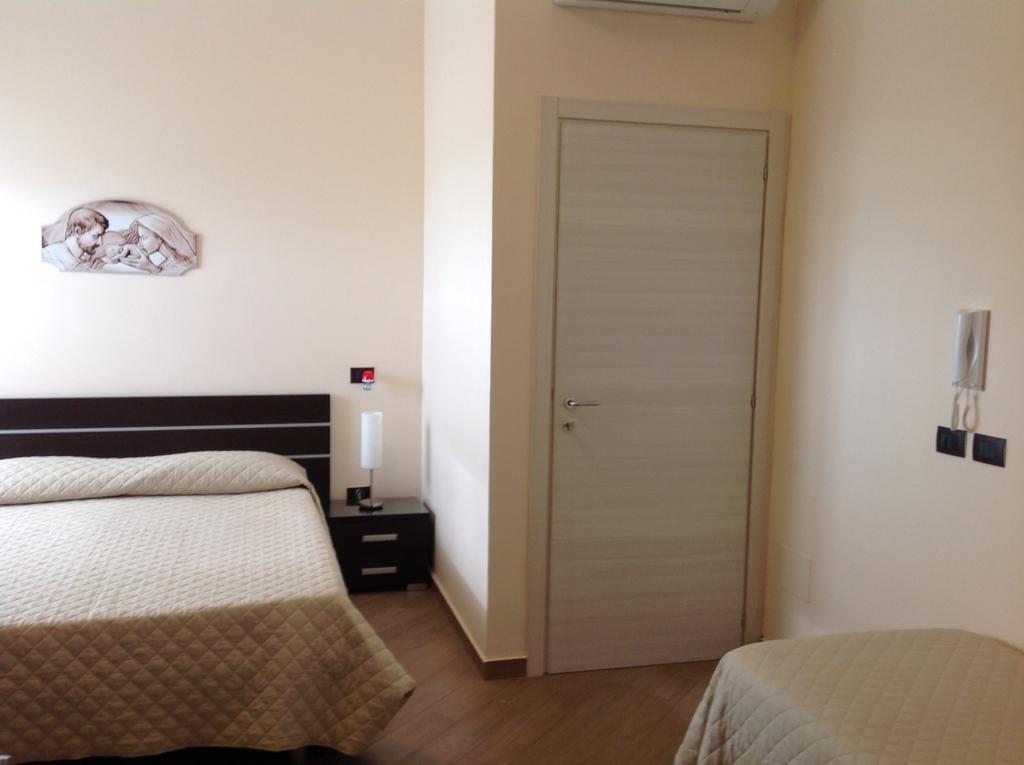 포르토 엠페도클레 Costa Del Sol B&B 객실 사진