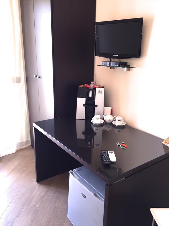 포르토 엠페도클레 Costa Del Sol B&B 외부 사진